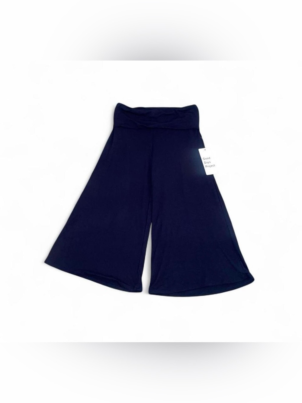 Good Days Project Navy blue fold over capri gaucho pants in size Small Brand new